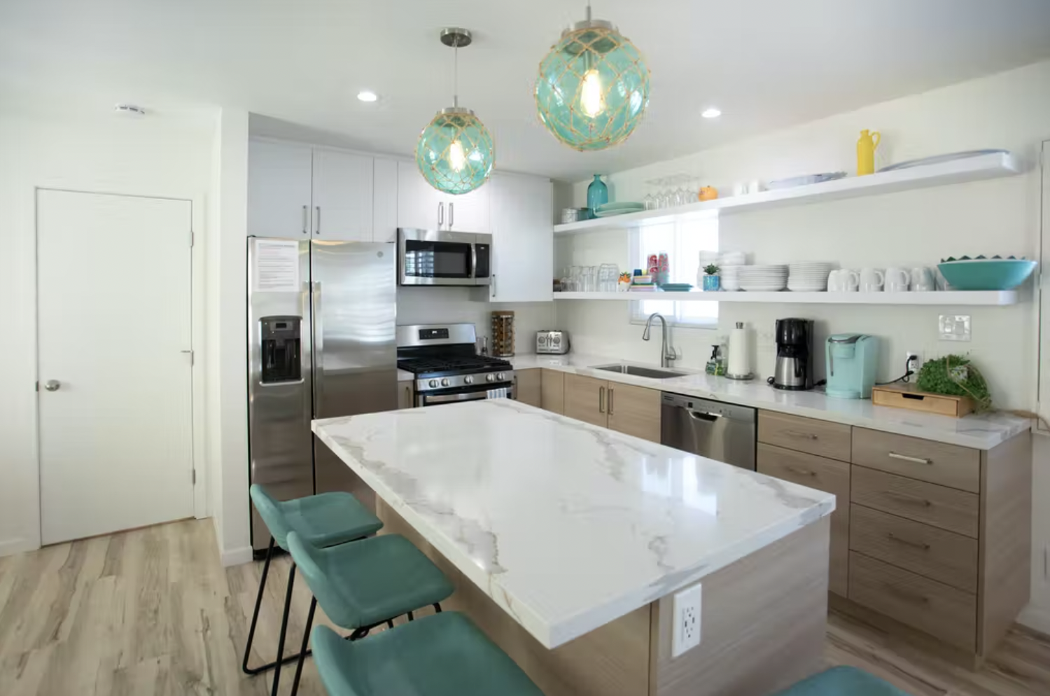 Rockaway Home - Image 4